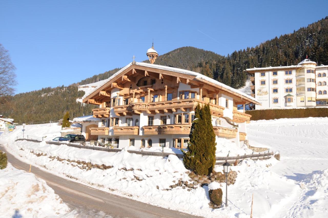 Hotel Landhaus Marchfeld Oberau Exterior foto
